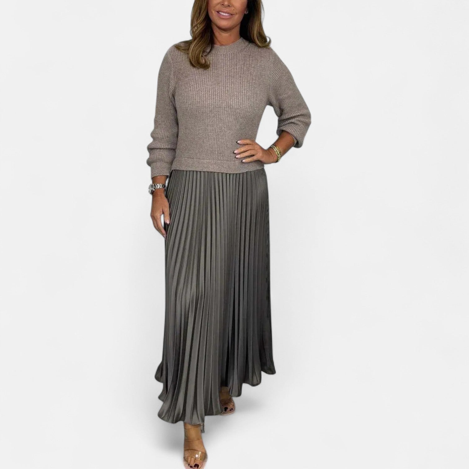 Luciana | Effortless Pleated Maxi Dress